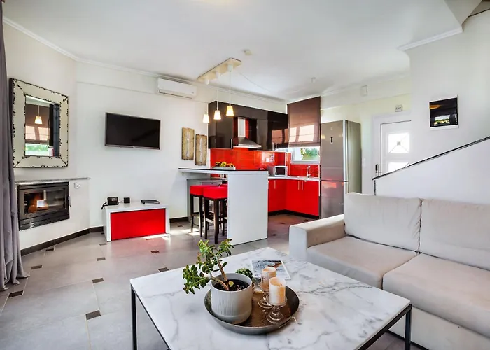 Sunny Tria Villa *
